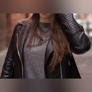 Women’s INC International Concepts Petite grey sparkly sweater. Size M